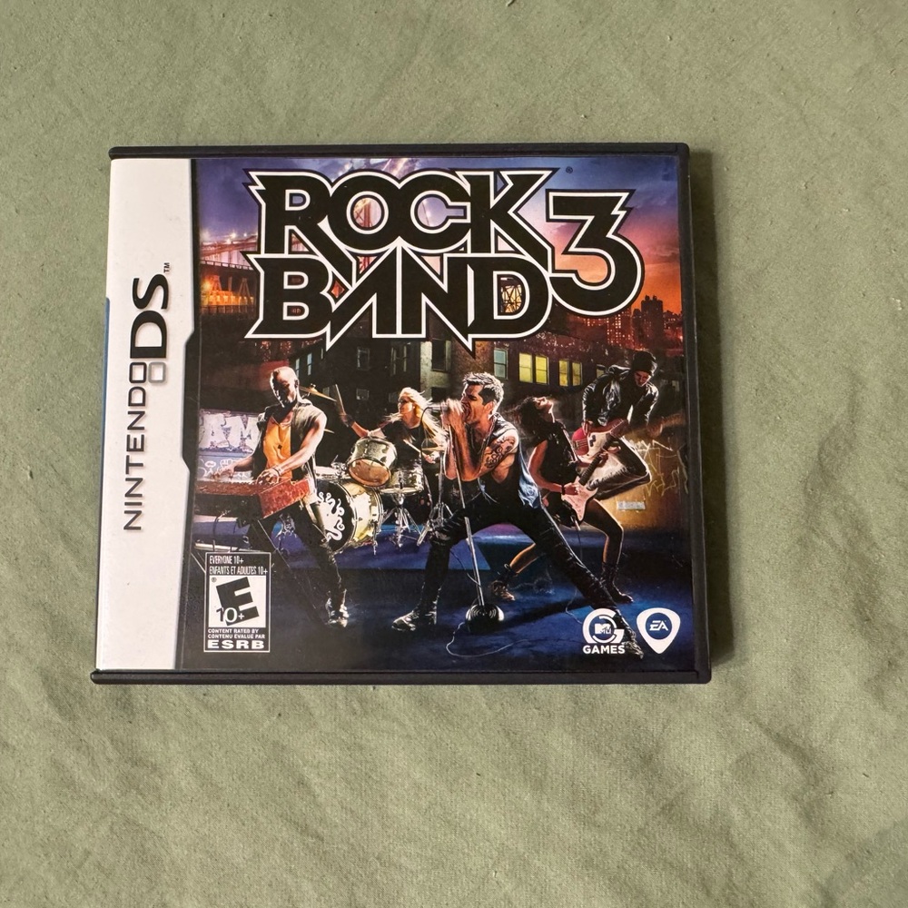 Nintendo DS Rock Band 3 Game — Like New